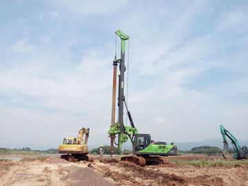 1300mm Dia 43m Depth KR125C Bored Pile Drilling Machine Borehole Drilling Equipment عزم دوران عالي الاستقرار 125 kN.m