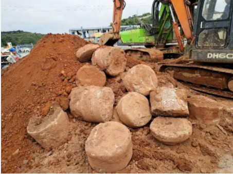 40T آلة حفر خوازيق هيدروليكية Tysim KR150A 52 / 42m قطر 1300 / 1500mm