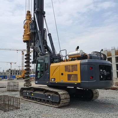 أجهزة الحفر الدوارة KR300C مع 54m عمق الحفر 320kN.m عزم الدوران و 2500mm قطر الحفر للأسس العميقة