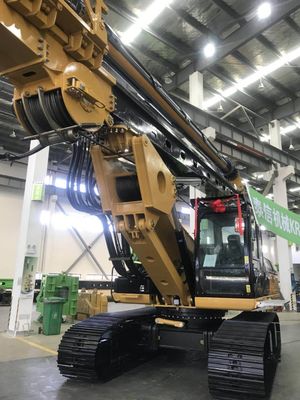 أجهزة التجميع الهيدروليكية مع 28 طن الوزن الإجمالي 20 م ارتفاع رفع و 6 ~ 27 دورة في الدقيقة سرعة الدوران لمشاريع البناء